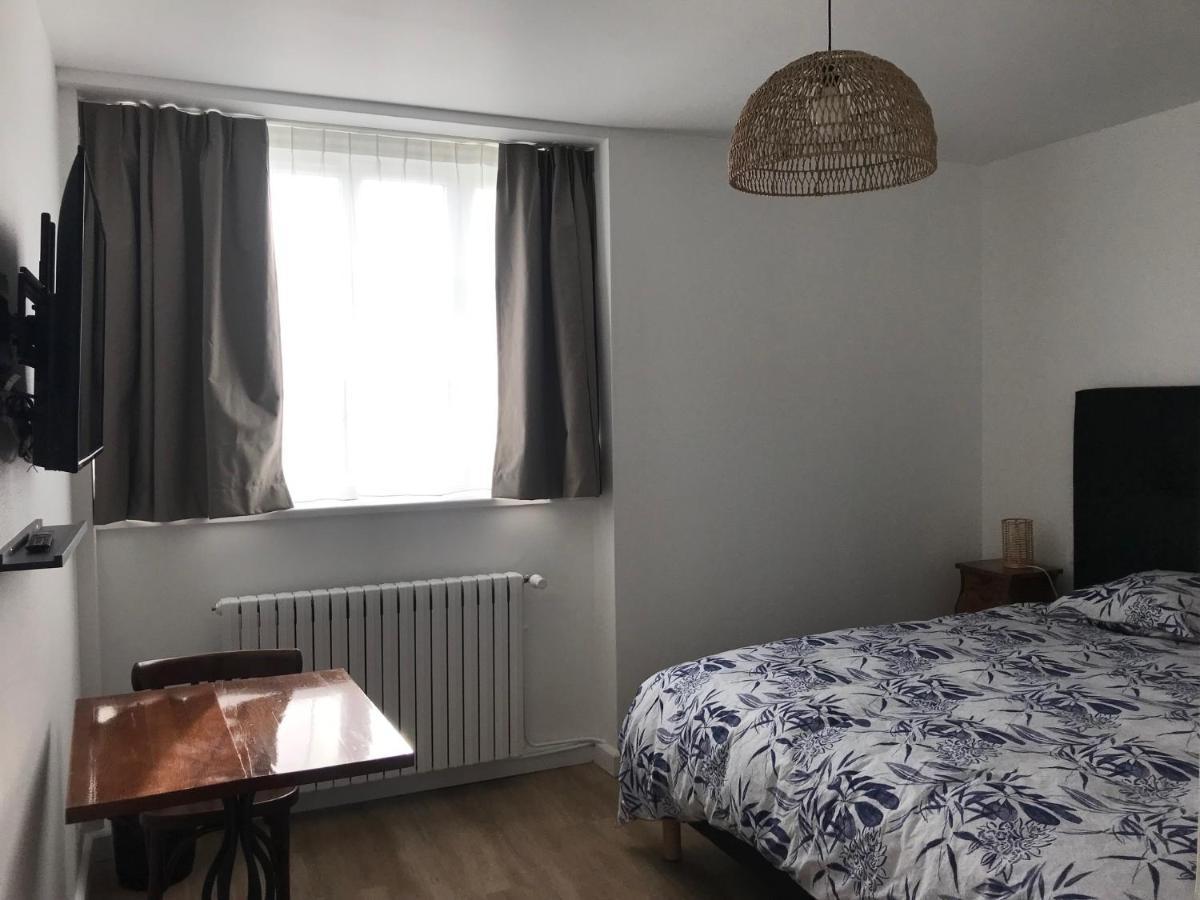 Auberge Ti'gousket Guingamp Eksteriør billede